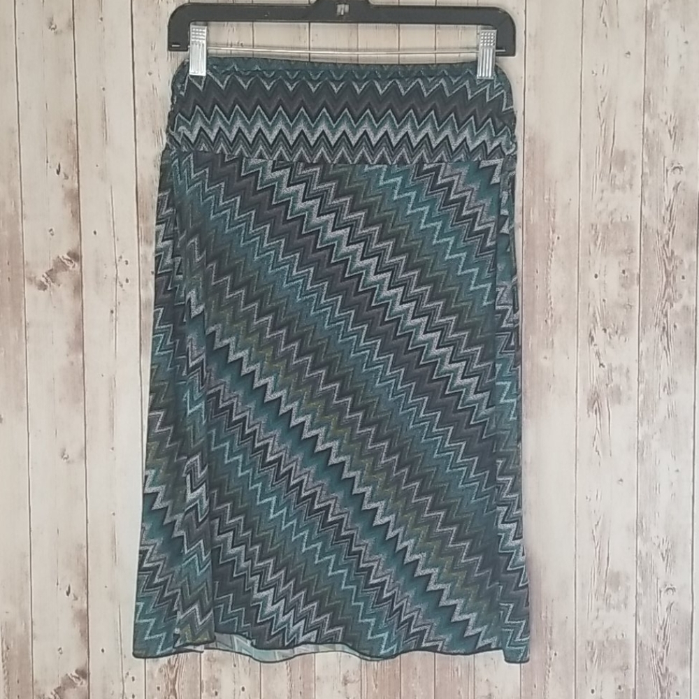 Wrapper Chevron Midi Skirt in Teal, Navy & Gray - Picture 3 of 4